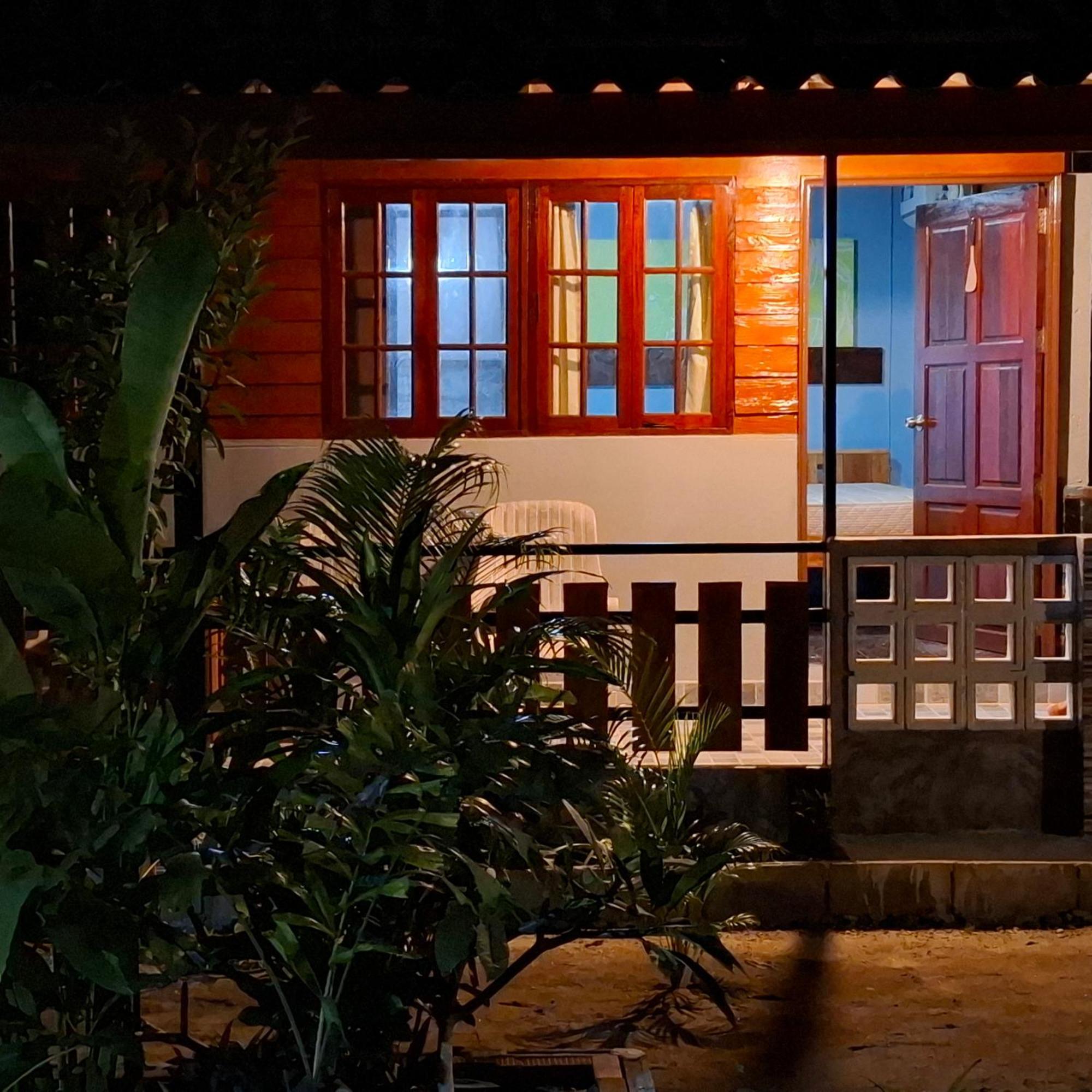 Lanta Valom Buri Villa Koh Lanta Exterior photo