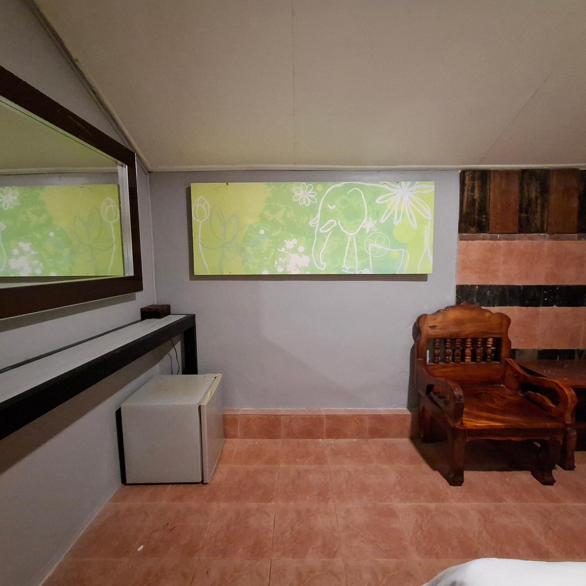 Lanta Valom Buri Villa Koh Lanta Exterior photo